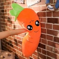 Giocattolo della peluche della carota di sorriso del fumetto Carota kawaii