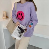 Fioletowy sweter z uśmiechem Kawaii Śliczne kawaii