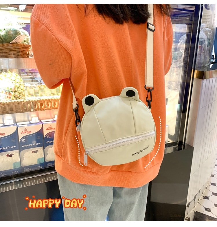 Frog Small Round Bag