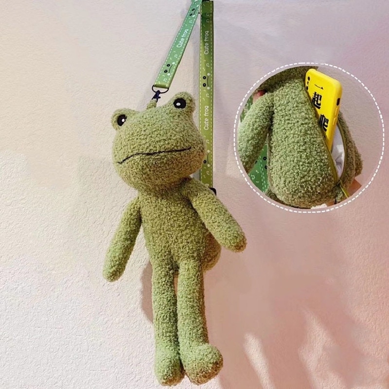 https://cdn.kawaiifashionshop.com/wp-content/uploads/2022/01/Girl-Funny-Green-Frog-Shoulder-Bag-Plush-Toy-Doll-Mobile-Phone-Bag-Women-s-Bag-Coin.jpg