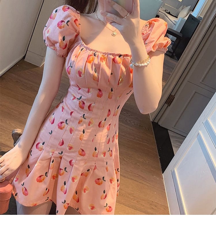 Kawaii rosa blommig klänning