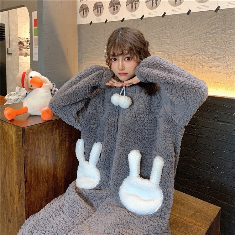 Pijama de peluche de conejo kawaii