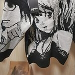 Magliette nere con grafica anime gotica
