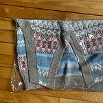 Koreański sweter w stylu vintage z dekoltem w szpic