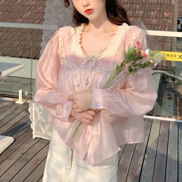 Różowa bluzka Lolita w stylu vintage z koronką i kokardką Kawaii francuska