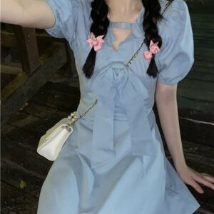 Kawaii słodkie bufiaste rękawy niebieskie krótkie sukienki Kawaii w stylu preppy