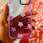 Capa para iPhone com flores roxas