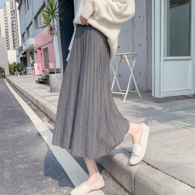 Japońska, plisowana, zwiewna spódnica midi w swobodną kratę