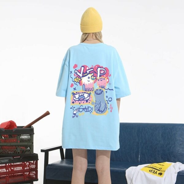 Camiseta solta de algodão com estampa de desenho animado