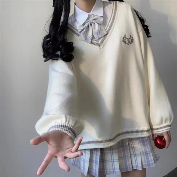 Japoński biały sweterek z dekoltem w szpic i mundurkiem szkolnym Kawaii japońskie