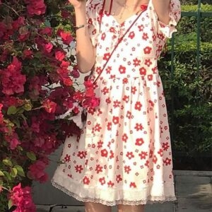 Kawaii söt blommig spetsklänning Blommig klänning kawaii