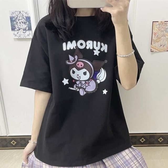 Bonito kuromi anime gráfico coreano tee harajuku com capuz, t-shirt de  verão cartoon kawaii roupas de manga curta t-shirt das mulheres solta tops  / Topos & Tees ~