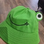 قبعة دلو Kawaii Froggy