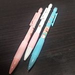 Lindo lápiz mecánico con borrador 3PCS