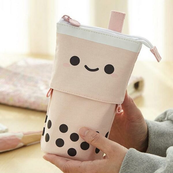 Simpatico astuccio con design a forma di tè al latte boba kawaii