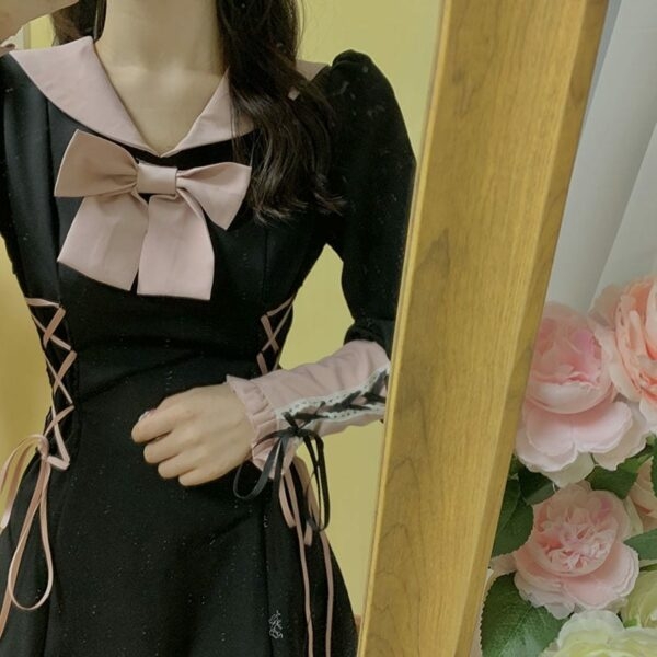 Czarna koronkowa sukienka w kształcie lolity z kokardką Kawaii Lolity