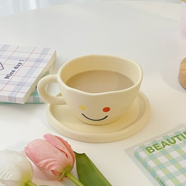 Taza de cerámica sonriente Taza de café kawaii