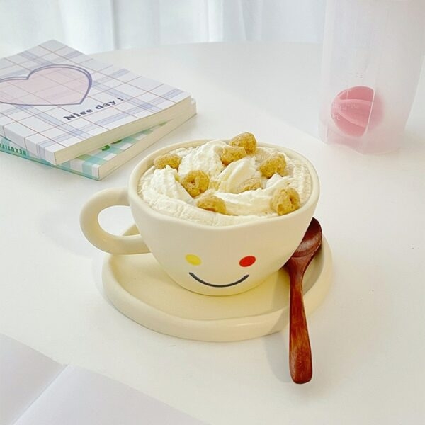 Kubek ceramiczny z uśmiechem Kawaii filiżanka kawy