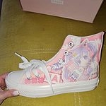 Hochgeschnittener Canvas-Sneaker mit Game Girl-Print