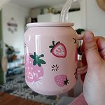 Кавайная чашка с соломенными фруктами