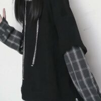 Koreanische Mode-Pullover in reinen Farben, die karierte Hoodies spleißen Grundlegende Hoodies kawaii