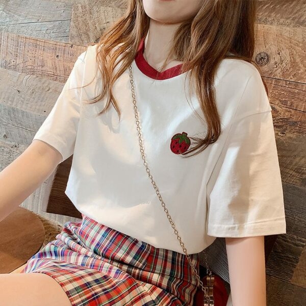 Różowa, luźna koszulka z motywem kawaii Koreańskie kawaii