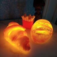 Luz nocturna divertida de la serie Croissant croissant kawaii