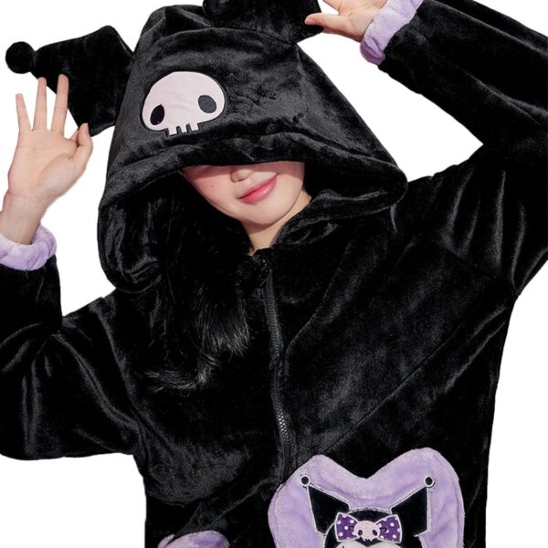 Conjunto de pijama con capucha de felpa negra inspirado en Kuromi 5