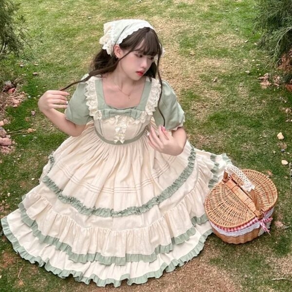 Grünes Country-Lolita-Kleid mit kurzen Ärmeln Country-Lolita-Kawaii