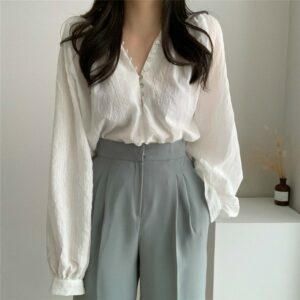 Блузка с длинными рукавами и пуговицами в корейском стиле каваи