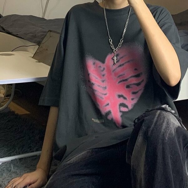 Koszulka z nadrukiem klatki piersiowej Kawaii Harajuku