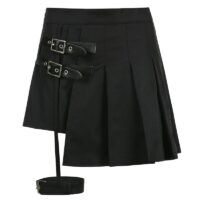 Falda plisada asimétrica con cinturones laterales Falda negra kawaii