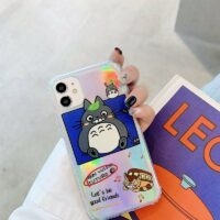 Coque et skin iPhone Kawaii Totoro Le Voyage de Chihiro Ghibli Miyazaki Hologramme Anime kawaii