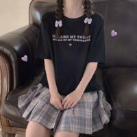 T-shirt japonais doux avec impression de lettres 3D Kawaii japonais
