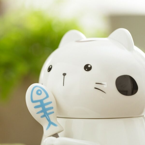كوب قهوة لطيف للغاية على شكل قطة يابانية القط كاواي