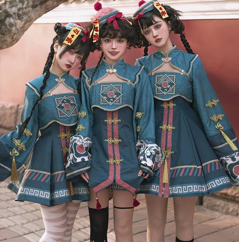 Set di abiti Loli cosplay in stile cinese dolce di Pasqua