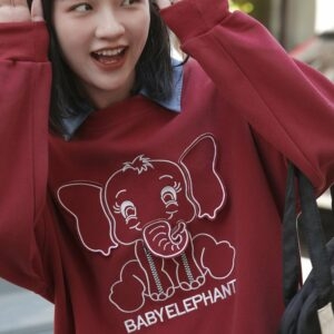Sweat à capuche brodé d'éléphant rouge de style collège coréen Éléphant kawaii
