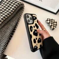 Capa para iPhone com briquetes bordados de pelúcia Kawaii iPhone 11 kawaii