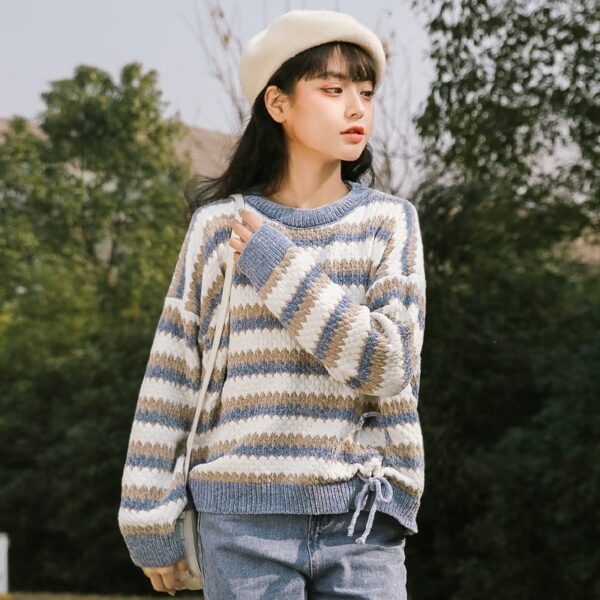 Maglione a righe di colore a contrasto stile corto allentato per ragazze alla moda autunno kawaii