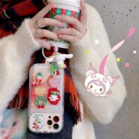 Coque et skin iPhone Cinnamoroll Kuromi de dessin animé de Noël poupée anime kawaii