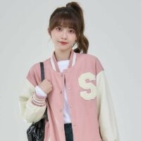 Veste d'uniforme de baseball de couleur frappée par une fille de style universitaire automne kawaii