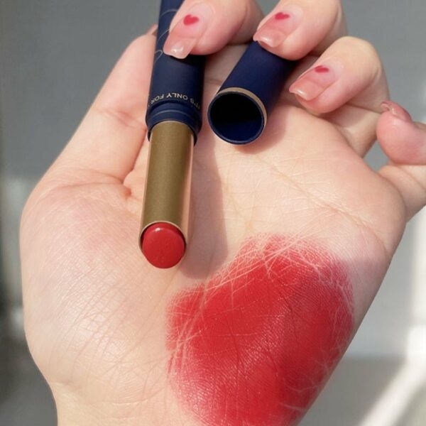 Rouge à lèvres mat tube bleu vintage Rouge à lèvres kawaii