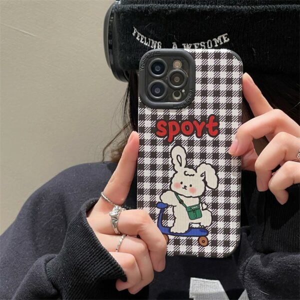 Etui na iPhone'a w stylu vintage w kratę w kształcie królika iPhone 11 kawaii