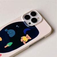 Leuk handgeschilderd iPhone-hoesje met illustratie van een beer beer kawaii