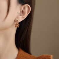 Boucles d'oreilles mignonnes et simples à fleurs rouges Argent 925 kawaii