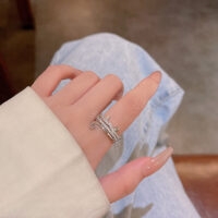Śliczny srebrny pierścionek z kotkiem Kotek kawaii