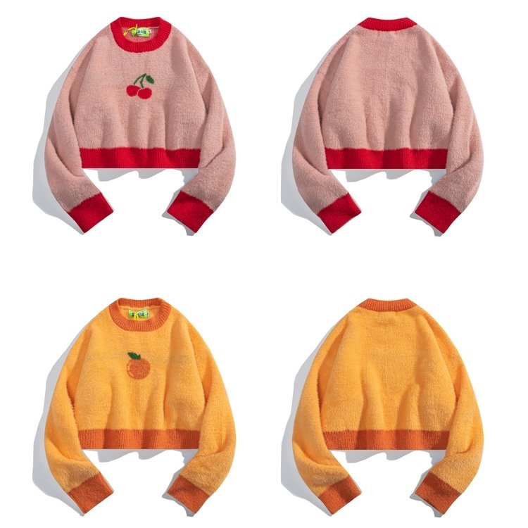 Japanse korte sweater met fruitborduurwerk in retrocontrastkleur