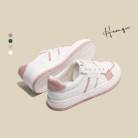 Lässige Sneakers im koreanischen Stil Kawaii im koreanischen Stil