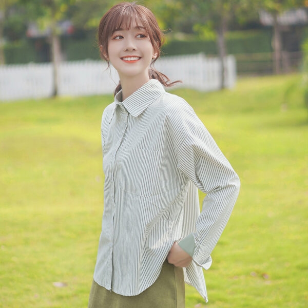 Kawaii فتاة الموضة قميص مخطط عمودي الخريف كاواي
