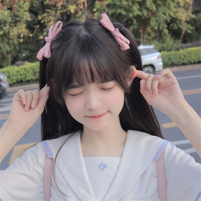 Why do Japanese like hairstyles with blunt bangs? - Quora